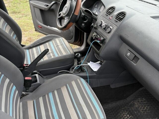 Коричневий Фольксваген Кадді, об'ємом двигуна 1.2 л та пробігом 317 тис. км за 6500 $, фото 8 на Automoto.ua