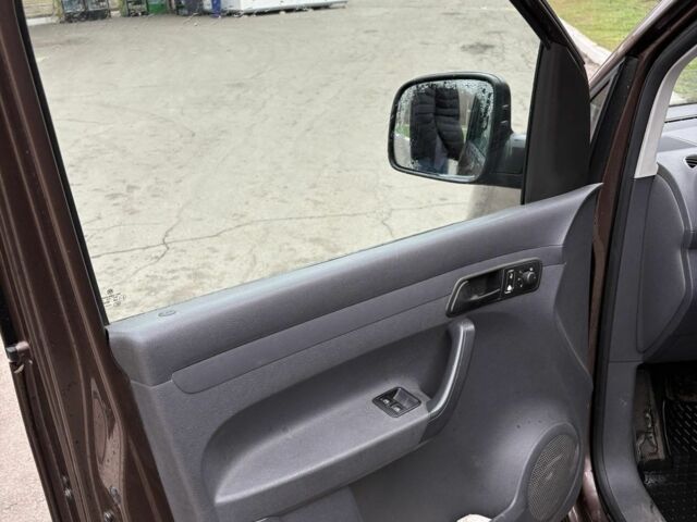 Коричневий Фольксваген Кадді, об'ємом двигуна 1.2 л та пробігом 317 тис. км за 6500 $, фото 6 на Automoto.ua