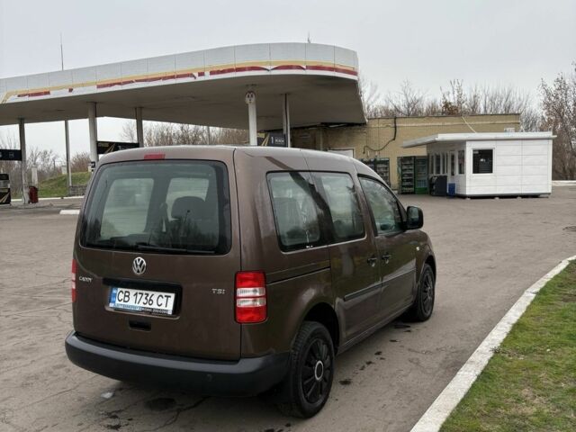 Коричневий Фольксваген Кадді, об'ємом двигуна 1.2 л та пробігом 317 тис. км за 6500 $, фото 2 на Automoto.ua