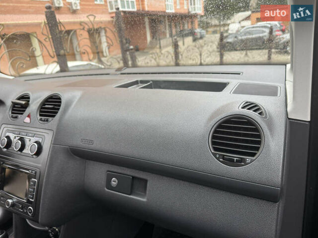 Коричневый Фольксваген Кадди, объемом двигателя 1.6 л и пробегом 231 тыс. км за 10200 $, фото 32 на Automoto.ua