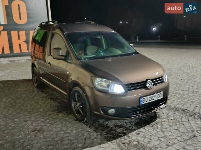 Коричневый Фольксваген Кадди, объемом двигателя 1.6 л и пробегом 240 тыс. км за 12000 $, фото 7 на Automoto.ua