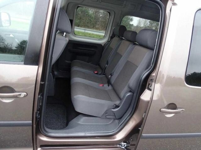 Коричневый Фольксваген Кадди, объемом двигателя 1.6 л и пробегом 250 тыс. км за 6390 $, фото 21 на Automoto.ua