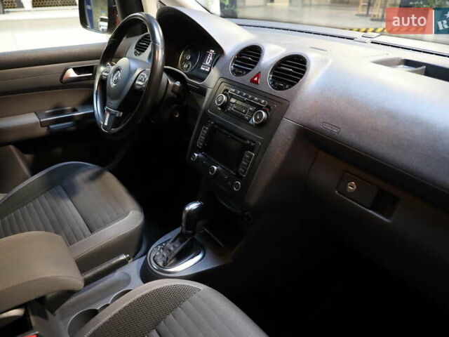 Коричневий Фольксваген Кадді, об'ємом двигуна 1.6 л та пробігом 220 тис. км за 12600 $, фото 32 на Automoto.ua