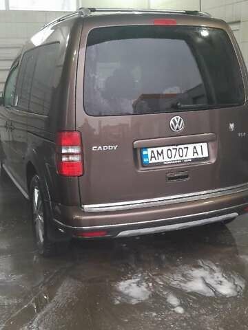 Коричневый Фольксваген Кадди, объемом двигателя 1.6 л и пробегом 269 тыс. км за 12900 $, фото 7 на Automoto.ua