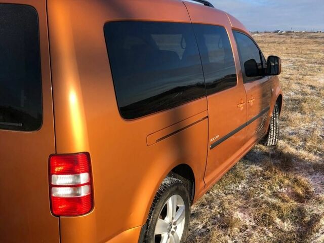 Коричневый Фольксваген Кадди, объемом двигателя 2 л и пробегом 364 тыс. км за 12300 $, фото 6 на Automoto.ua