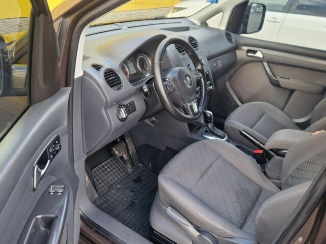 Коричневий Фольксваген Кадді, об'ємом двигуна 2 л та пробігом 287 тис. км за 12500 $, фото 5 на Automoto.ua