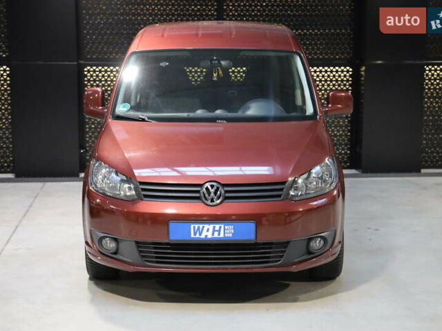 Коричневий Фольксваген Кадді, об'ємом двигуна 1.6 л та пробігом 220 тис. км за 12600 $, фото 1 на Automoto.ua