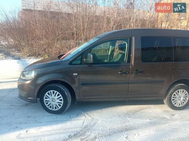 Коричневый Фольксваген Кадди, объемом двигателя 1.6 л и пробегом 170 тыс. км за 10900 $, фото 3 на Automoto.ua