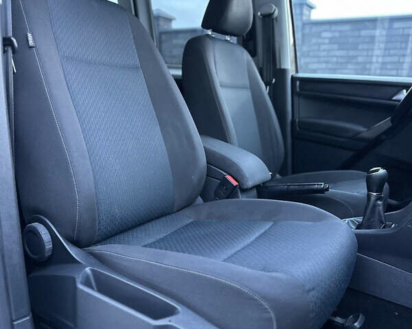 Коричневый Фольксваген Кадди, объемом двигателя 2 л и пробегом 186 тыс. км за 15950 $, фото 44 на Automoto.ua