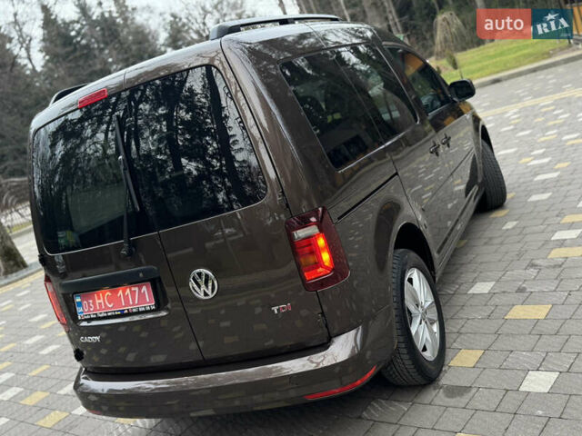 Коричневий Фольксваген Кадді, об'ємом двигуна 2 л та пробігом 186 тис. км за 19899 $, фото 49 на Automoto.ua