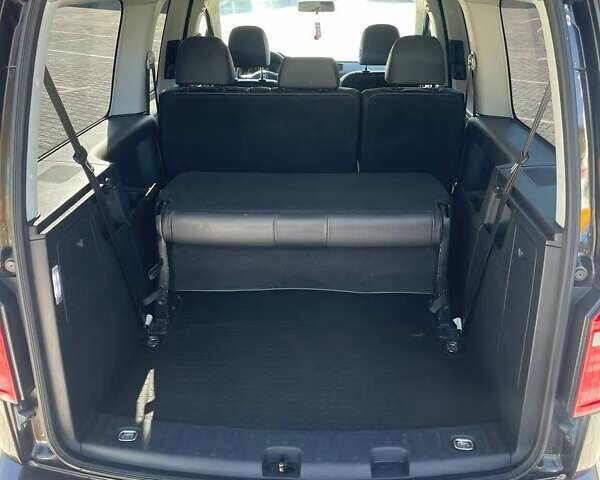 Коричневий Фольксваген Кадді, об'ємом двигуна 1.97 л та пробігом 225 тис. км за 17500 $, фото 23 на Automoto.ua