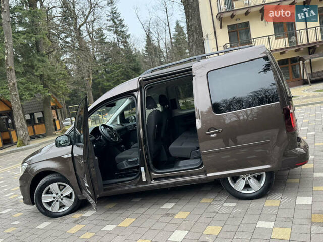 Коричневий Фольксваген Кадді, об'ємом двигуна 2 л та пробігом 186 тис. км за 19899 $, фото 69 на Automoto.ua