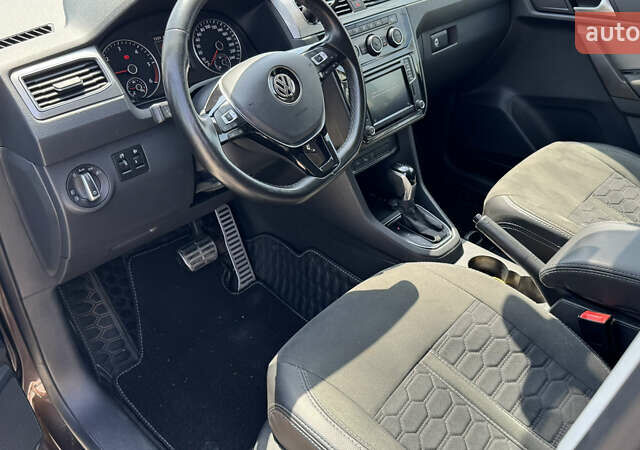 Коричневый Фольксваген Кадди, объемом двигателя 1.97 л и пробегом 189 тыс. км за 18800 $, фото 9 на Automoto.ua