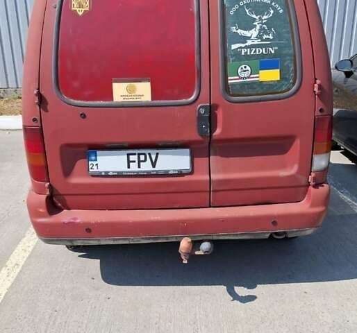 Красный Фольксваген Кадди, объемом двигателя 1.9 л и пробегом 200 тыс. км за 2000 $, фото 2 на Automoto.ua