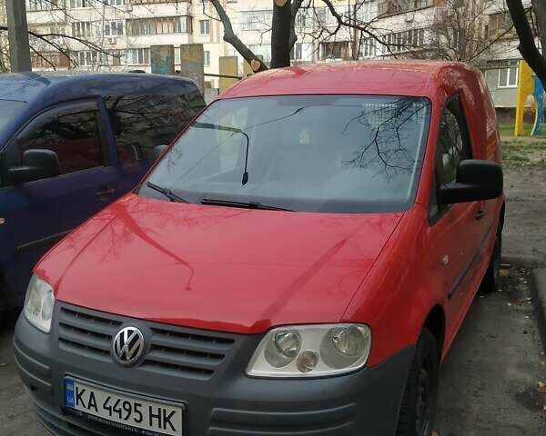 Красный Фольксваген Кадди, объемом двигателя 1.6 л и пробегом 80 тыс. км за 7000 $, фото 5 на Automoto.ua
