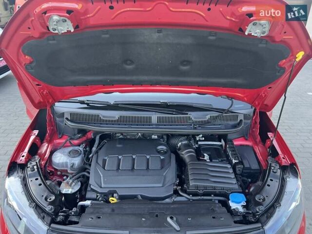 Красный Фольксваген Кадди, объемом двигателя 1.97 л и пробегом 140 тыс. км за 15999 $, фото 10 на Automoto.ua