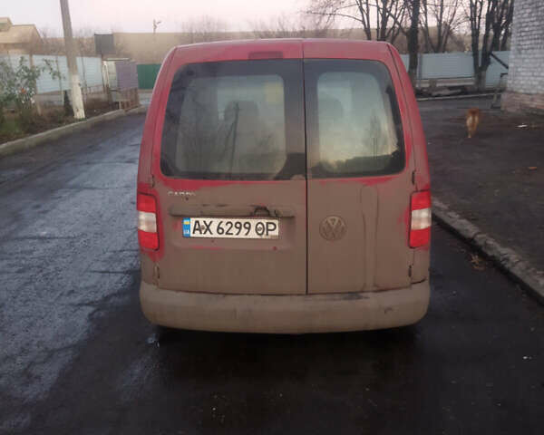 Красный Фольксваген Кадди, объемом двигателя 2 л и пробегом 20 тыс. км за 3500 $, фото 3 на Automoto.ua