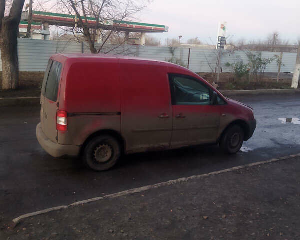 Красный Фольксваген Кадди, объемом двигателя 2 л и пробегом 20 тыс. км за 3500 $, фото 4 на Automoto.ua