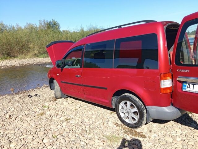 Красный Фольксваген Кадди, объемом двигателя 0 л и пробегом 380 тыс. км за 5600 $, фото 5 на Automoto.ua