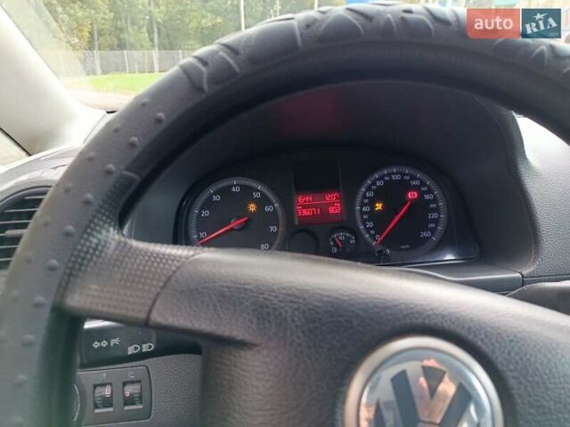 Фольксваген Кадди 2005 в Тернополе на Automoto.ua Красный Фольксваген Кадди, объемом двигателя 1.6 л и пробегом 336 тыс. км за 4950 $, фото 2 на Automoto.ua