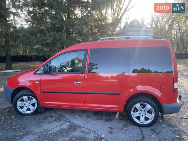 Красный Фольксваген Кадди, объемом двигателя 1.9 л и пробегом 246 тыс. км за 5900 $, фото 6 на Automoto.ua