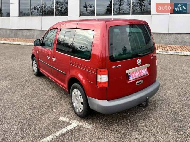 Красный Фольксваген Кадди, объемом двигателя 1.6 л и пробегом 220 тыс. км за 6950 $, фото 15 на Automoto.ua