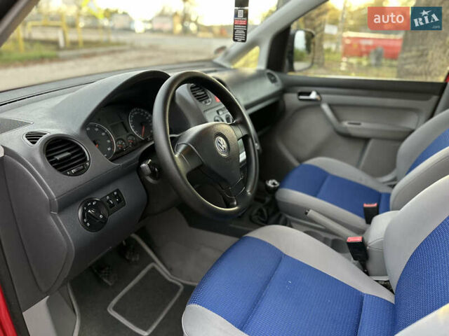 Фольксваген Кадди 2006 в Виннице на Automoto.ua Красный Фольксваген Кадди, объемом двигателя 1.6 л и пробегом 200 тыс. км за 6800 $, фото 26 на Automoto.ua
