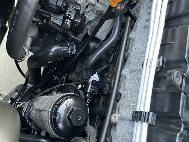 Красный Фольксваген Кадди, объемом двигателя 1.9 л и пробегом 269 тыс. км за 7000 $, фото 18 на Automoto.ua