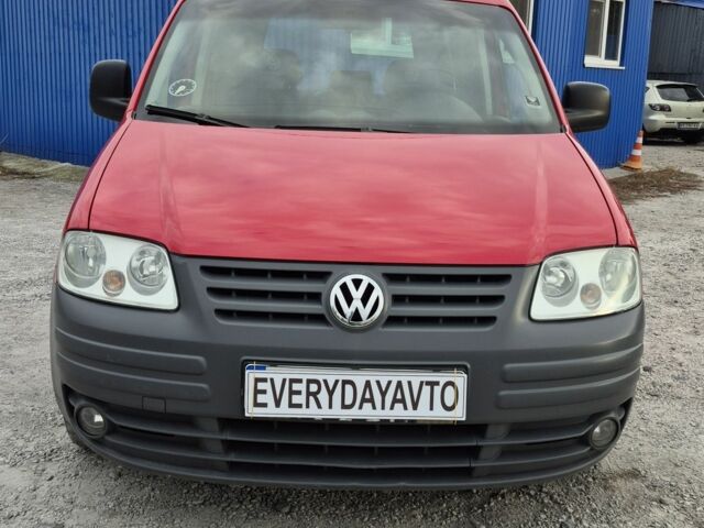 Червоний Фольксваген Кадді, об'ємом двигуна 2 л та пробігом 260 тис. км за 5500 $, фото 1 на Automoto.ua