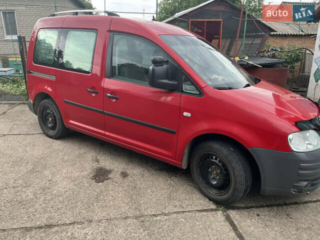Красный Фольксваген Кадди, объемом двигателя 1.9 л и пробегом 231 тыс. км за 6200 $, фото 8 на Automoto.ua