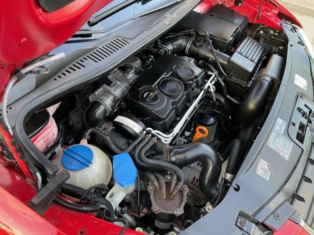 Красный Фольксваген Кадди, объемом двигателя 1.9 л и пробегом 269 тыс. км за 7000 $, фото 13 на Automoto.ua