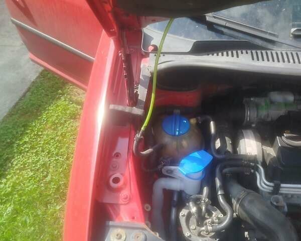 Красный Фольксваген Кадди, объемом двигателя 1.9 л и пробегом 353 тыс. км за 5500 $, фото 18 на Automoto.ua