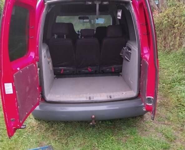 Красный Фольксваген Кадди, объемом двигателя 1.9 л и пробегом 431 тыс. км за 6500 $, фото 6 на Automoto.ua