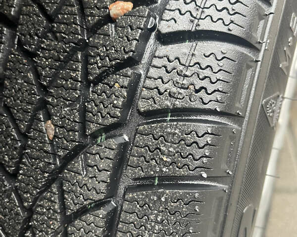 Красный Фольксваген Кадди, объемом двигателя 1.98 л и пробегом 250 тыс. км за 7500 $, фото 4 на Automoto.ua