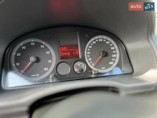 Червоний Фольксваген Кадді, об'ємом двигуна 1.39 л та пробігом 204 тис. км за 4800 $, фото 18 на Automoto.ua