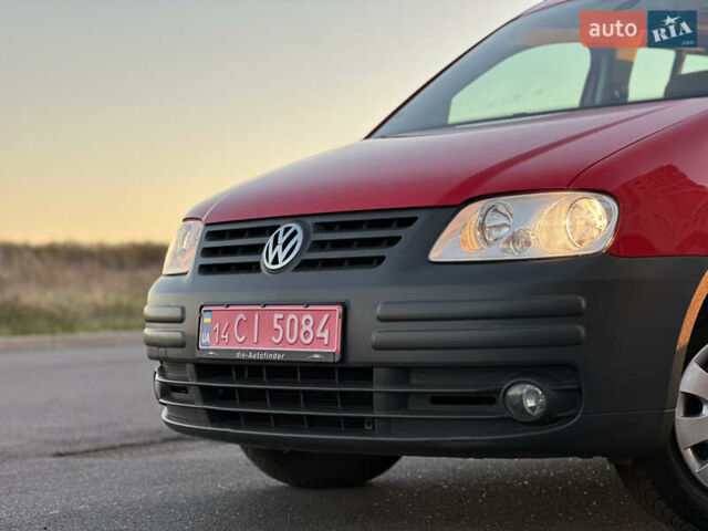 Красный Фольксваген Кадди, объемом двигателя 1.6 л и пробегом 210 тыс. км за 8999 $, фото 38 на Automoto.ua