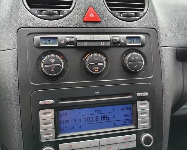 Червоний Фольксваген Кадді, об'ємом двигуна 2 л та пробігом 188 тис. км за 9300 $, фото 28 на Automoto.ua