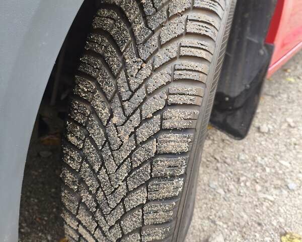 Червоний Фольксваген Кадді, об'ємом двигуна 2 л та пробігом 188 тис. км за 9300 $, фото 22 на Automoto.ua