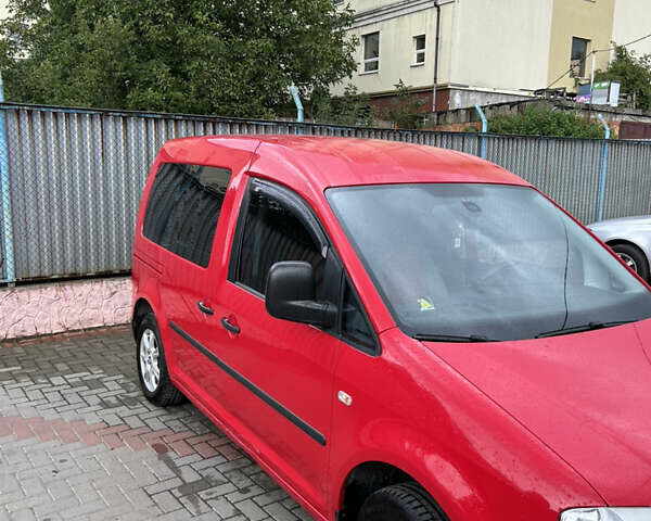 Красный Фольксваген Кадди, объемом двигателя 1.98 л и пробегом 224 тыс. км за 6900 $, фото 2 на Automoto.ua