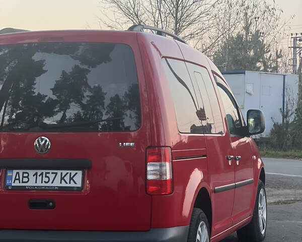 Красный Фольксваген Кадди, объемом двигателя 1.39 л и пробегом 176 тыс. км за 6700 $, фото 8 на Automoto.ua
