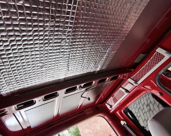 Червоний Фольксваген Кадді, об'ємом двигуна 2 л та пробігом 188 тис. км за 9300 $, фото 32 на Automoto.ua