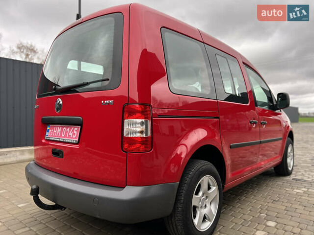 Красный Фольксваген Кадди, объемом двигателя 1.4 л и пробегом 195 тыс. км за 7300 $, фото 8 на Automoto.ua