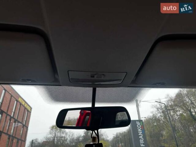 Красный Фольксваген Кадди, объемом двигателя 1.98 л и пробегом 224 тыс. км за 7000 $, фото 11 на Automoto.ua