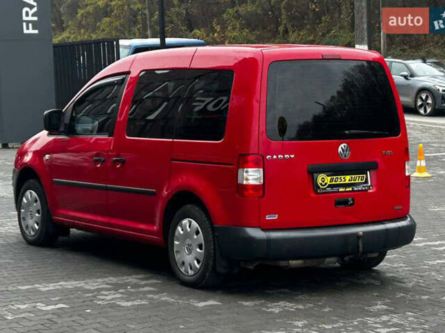Красный Фольксваген Кадди, объемом двигателя 1.98 л и пробегом 224 тыс. км за 7000 $, фото 3 на Automoto.ua