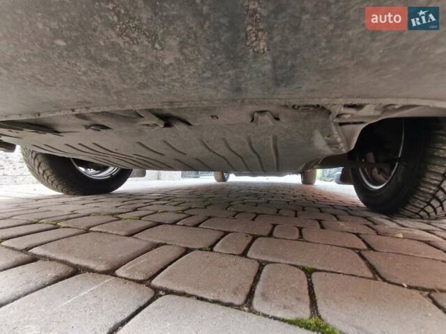 Червоний Фольксваген Кадді, об'ємом двигуна 2 л та пробігом 188 тис. км за 9300 $, фото 4 на Automoto.ua