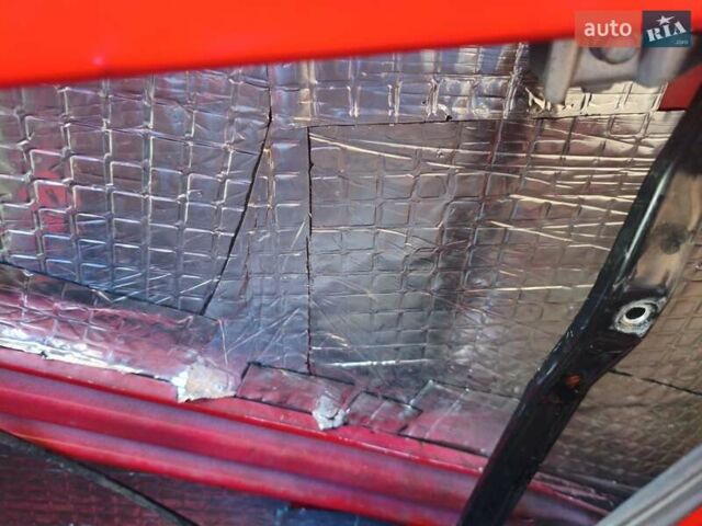 Червоний Фольксваген Кадді, об'ємом двигуна 2 л та пробігом 188 тис. км за 9300 $, фото 31 на Automoto.ua