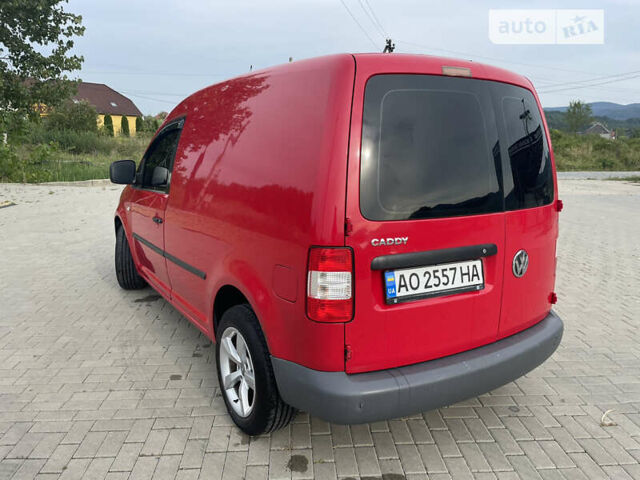 Красный Фольксваген Кадди, объемом двигателя 1.9 л и пробегом 344 тыс. км за 6200 $, фото 4 на Automoto.ua