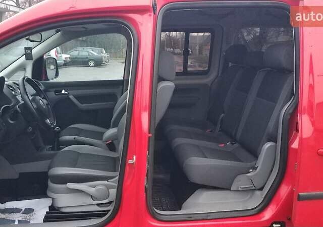 Красный Фольксваген Кадди, объемом двигателя 1.98 л и пробегом 300 тыс. км за 7899 $, фото 10 на Automoto.ua