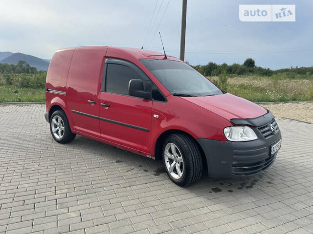 Красный Фольксваген Кадди, объемом двигателя 1.9 л и пробегом 344 тыс. км за 6200 $, фото 6 на Automoto.ua