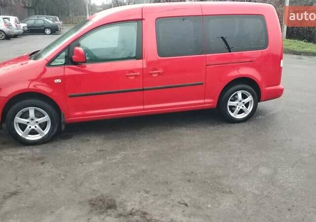 Красный Фольксваген Кадди, объемом двигателя 1.98 л и пробегом 300 тыс. км за 7899 $, фото 2 на Automoto.ua